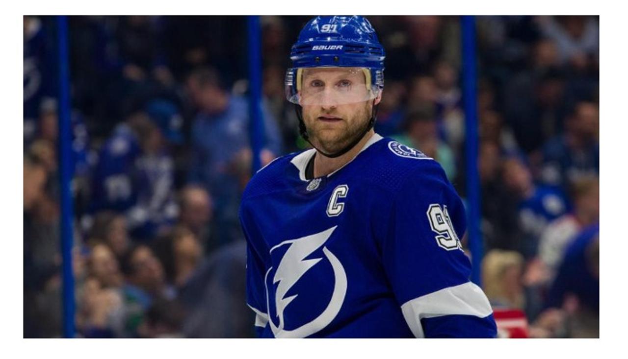 Sold at Auction: Autographed Steven Stamkos Tampa Bay Lighting NHL Jersey